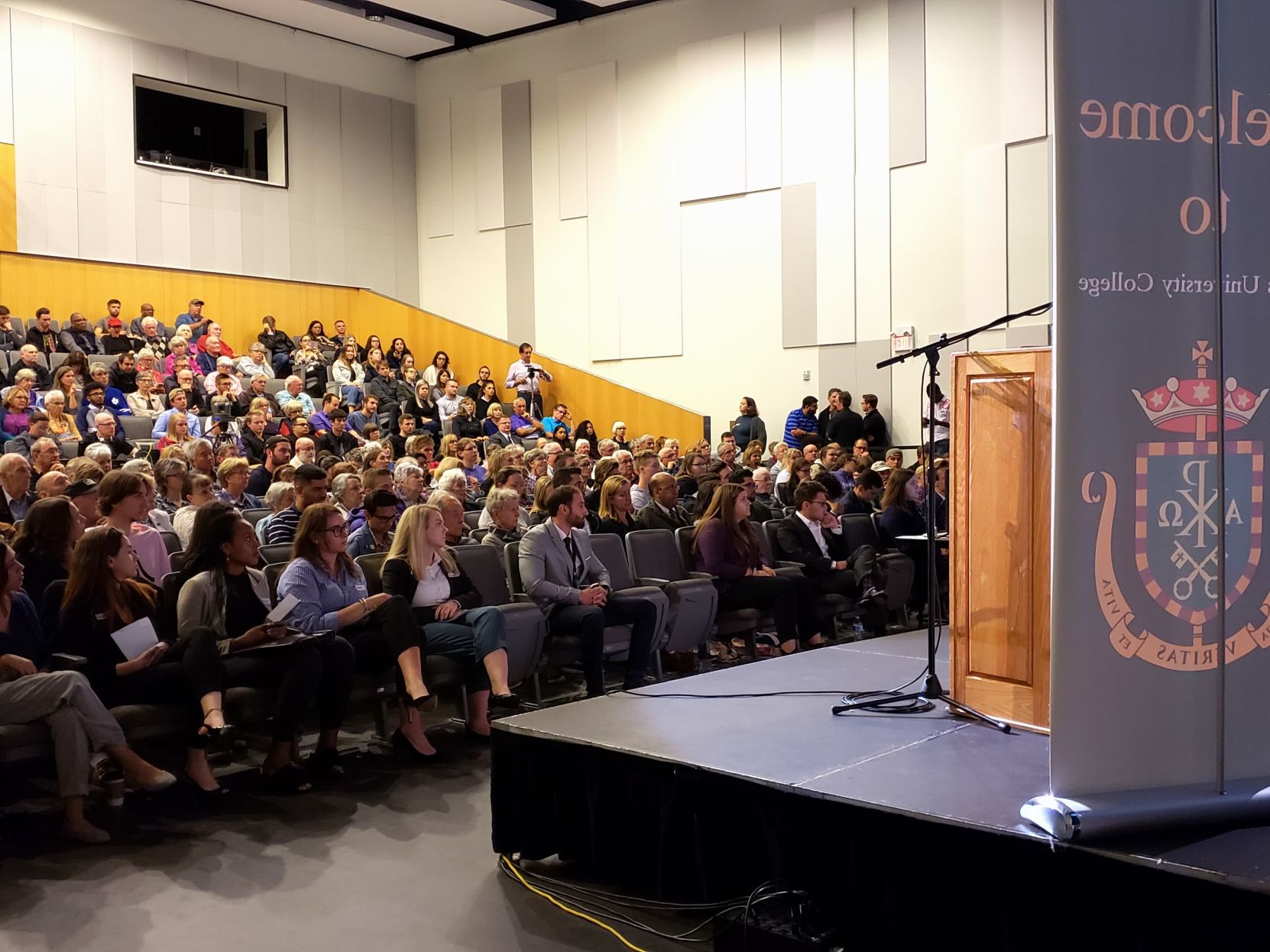 London mayoral debate audience (Photo)